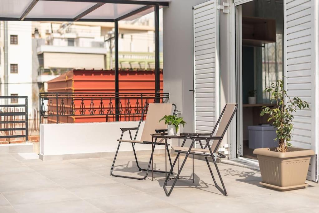 شقة Peacock'S Terrace بيرايوس المظهر الخارجي الصورة