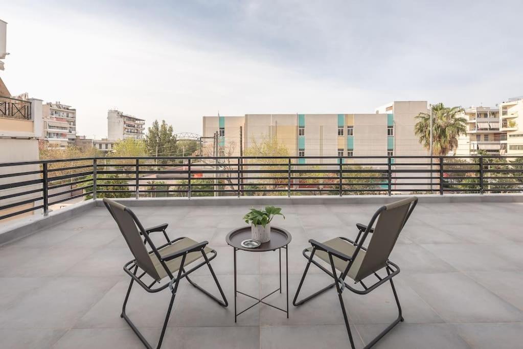 شقة Peacock'S Terrace بيرايوس المظهر الخارجي الصورة